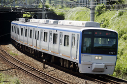 9000系